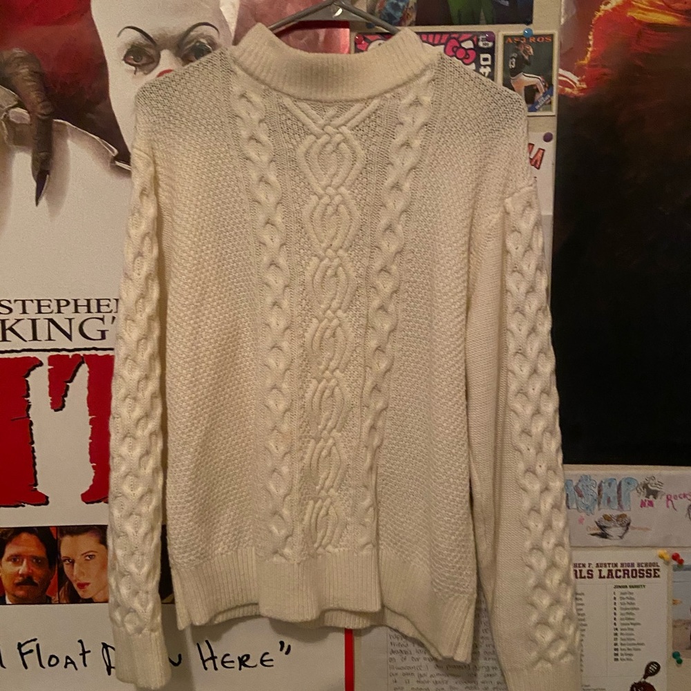 white urban outfitters sweater
